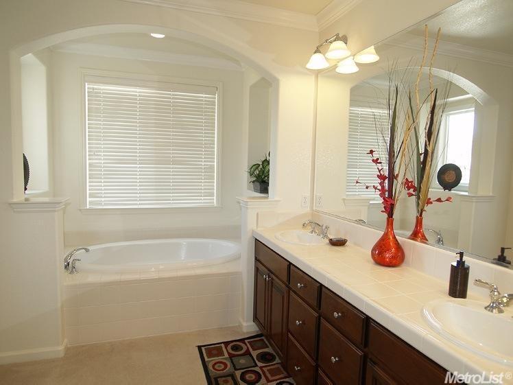 2441 Kiska Dr, Modesto, CA 95355 photo 18