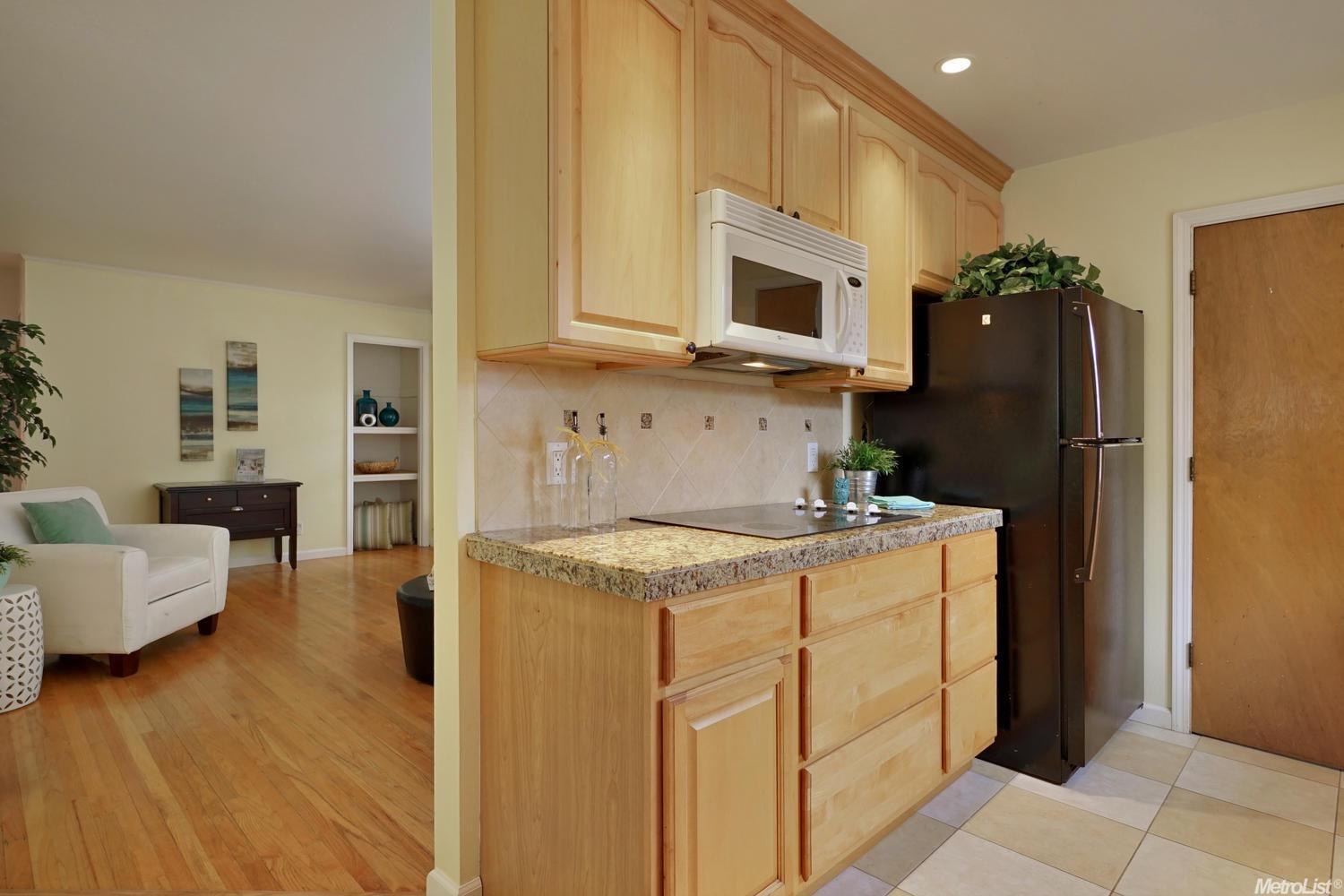 1313 Pacific Dr, Davis, CA 95616 photo 6
