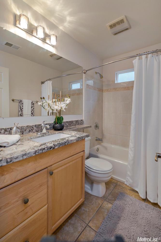 1313 Pacific Dr, Davis, CA 95616 photo 10