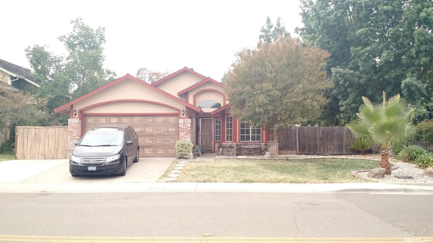 3900 Diane Dr, Antelope, CA 95843 photo 1