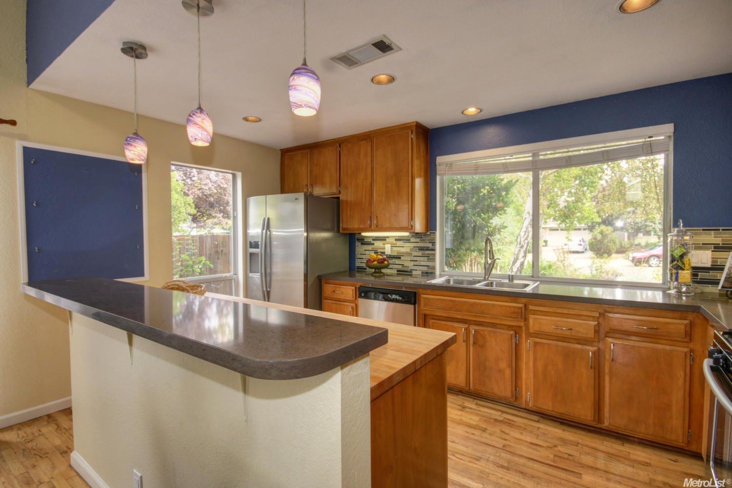 865 Donovan Ct, Davis, CA 95618 photo 8