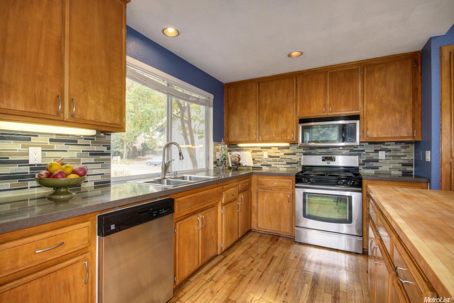 865 Donovan Ct, Davis, CA 95618 photo 9