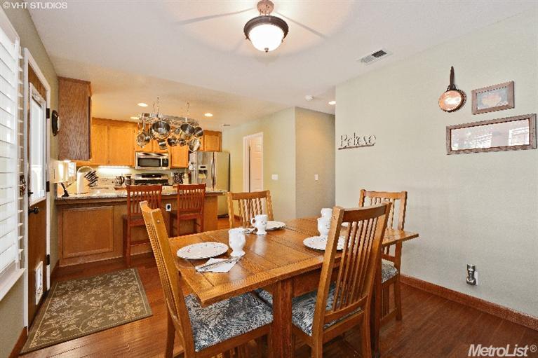 2601 Albany Ave, Davis, CA 95618 photo 4
