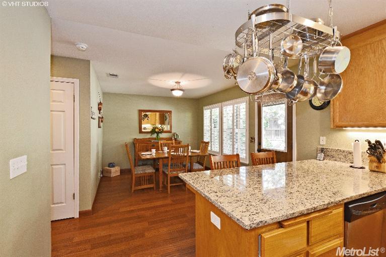 2601 Albany Ave, Davis, CA 95618 photo 9