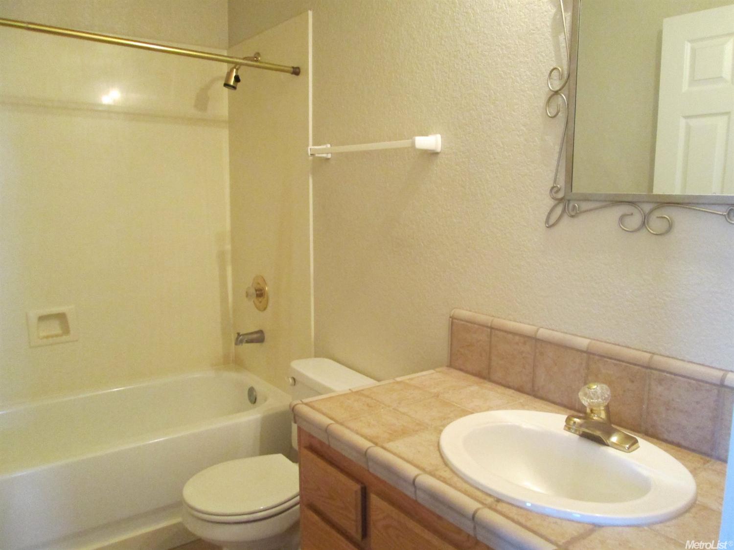 300 Otis, Ripon, CA 95366 photo 18