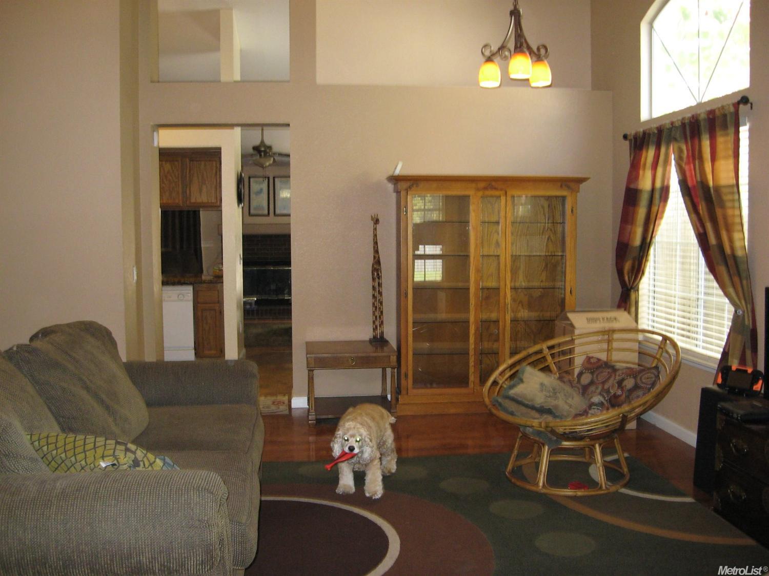 8009 Acappella Cir, Antelope, CA 95843 photo 3