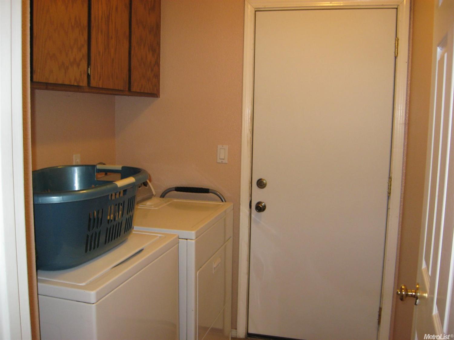 8009 Acappella Cir, Antelope, CA 95843 photo 7