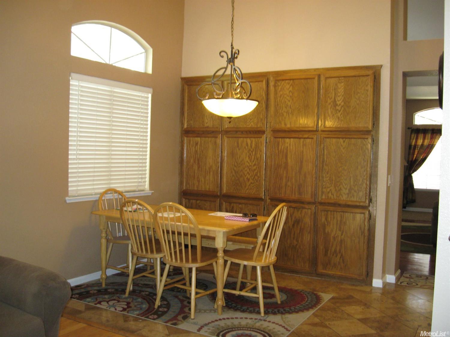 8009 Acappella Cir, Antelope, CA 95843 photo 15