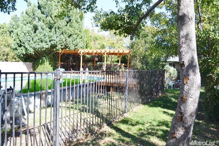 227 Blossom Dr, Ripon, CA 95366 photo 13