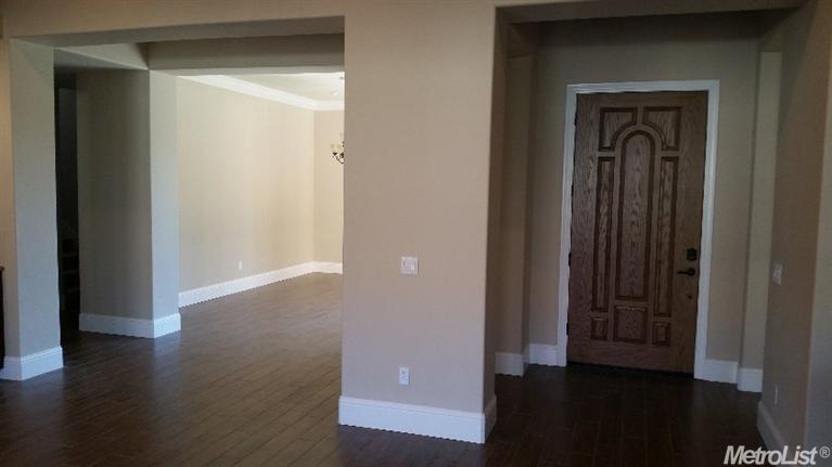 2517 Glenbrook Dr, Lodi, CA 95242 photo 3