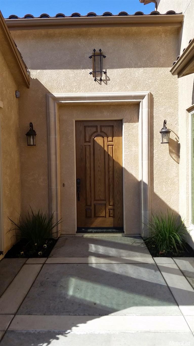 2517 Glenbrook Dr, Lodi, CA 95242 photo 1