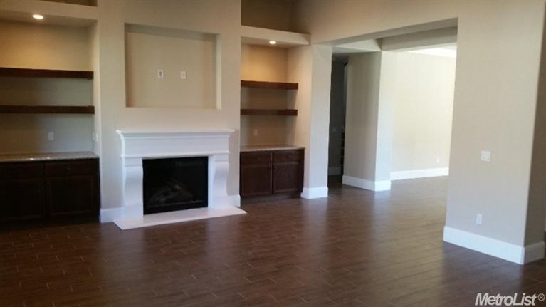 2517 Glenbrook Dr, Lodi, CA 95242 photo 4