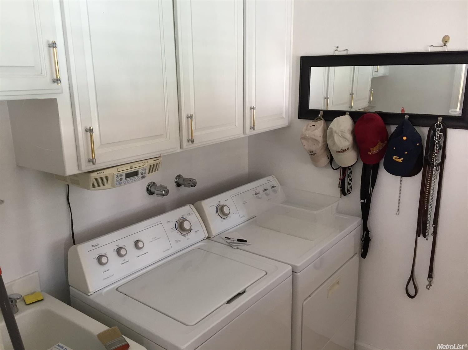 1013 E Rumble Rd, Modesto, CA 95350 photo 8