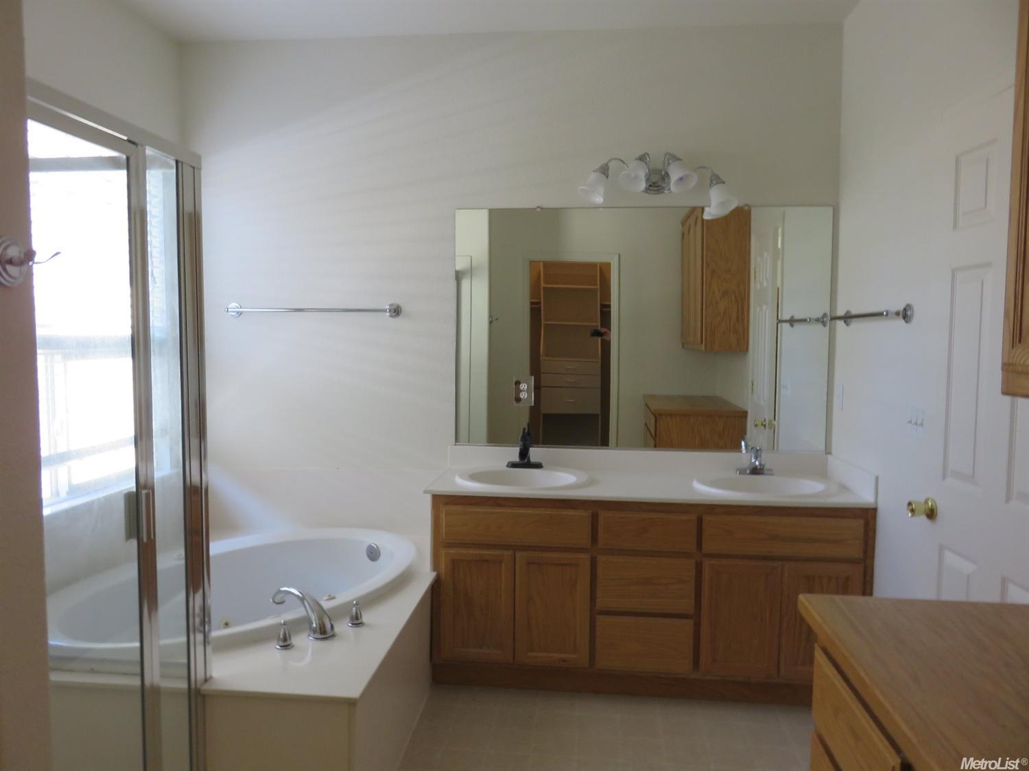 6517 Walnut Haven Dr, Hughson, CA 95326 photo 19