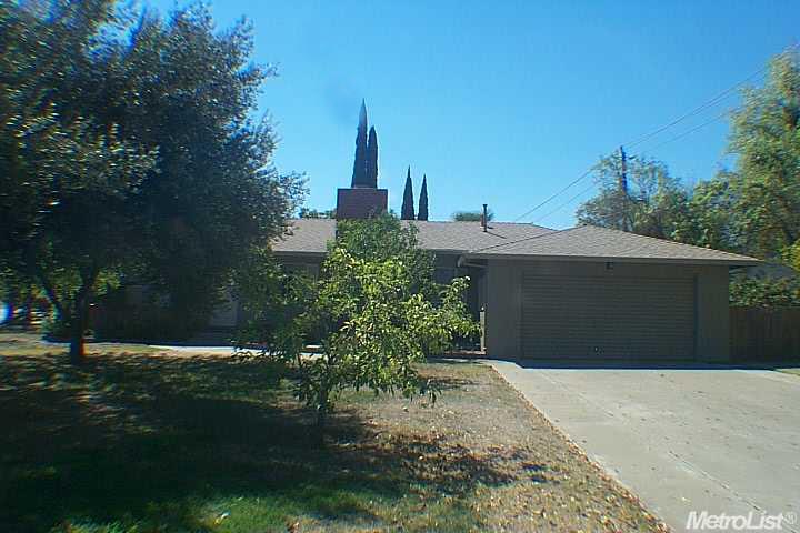 200 Carson, Stockton, CA 95207 photo 1