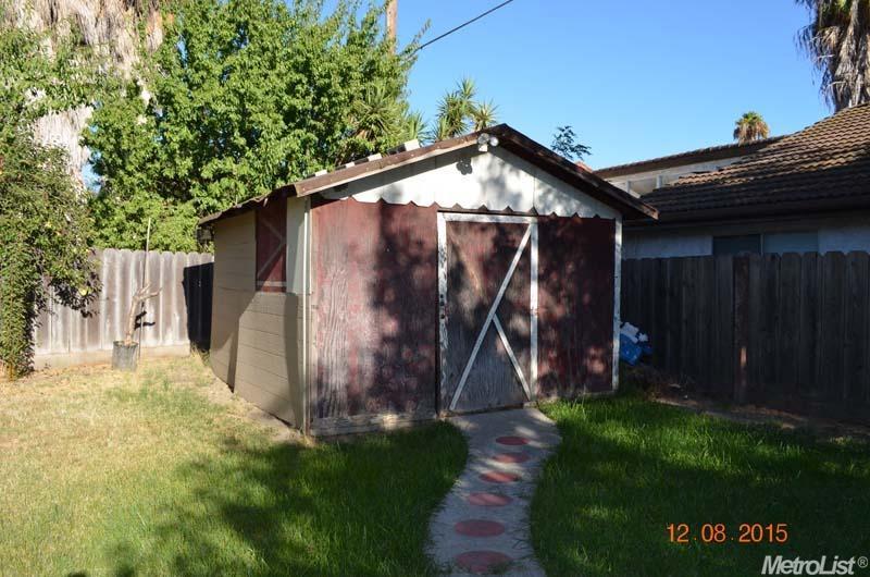 2114 Eicher Ave, Modesto, CA 95350 photo 5