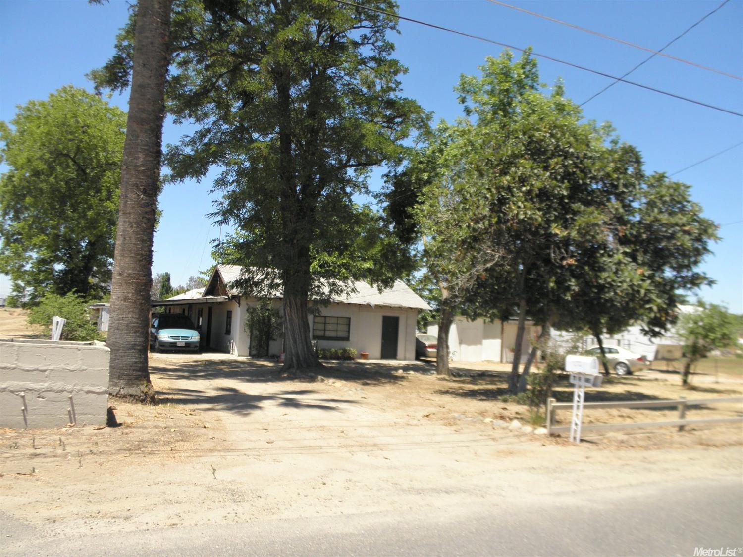 4625 Esmar Rd, Ceres, CA 95307 photo 1