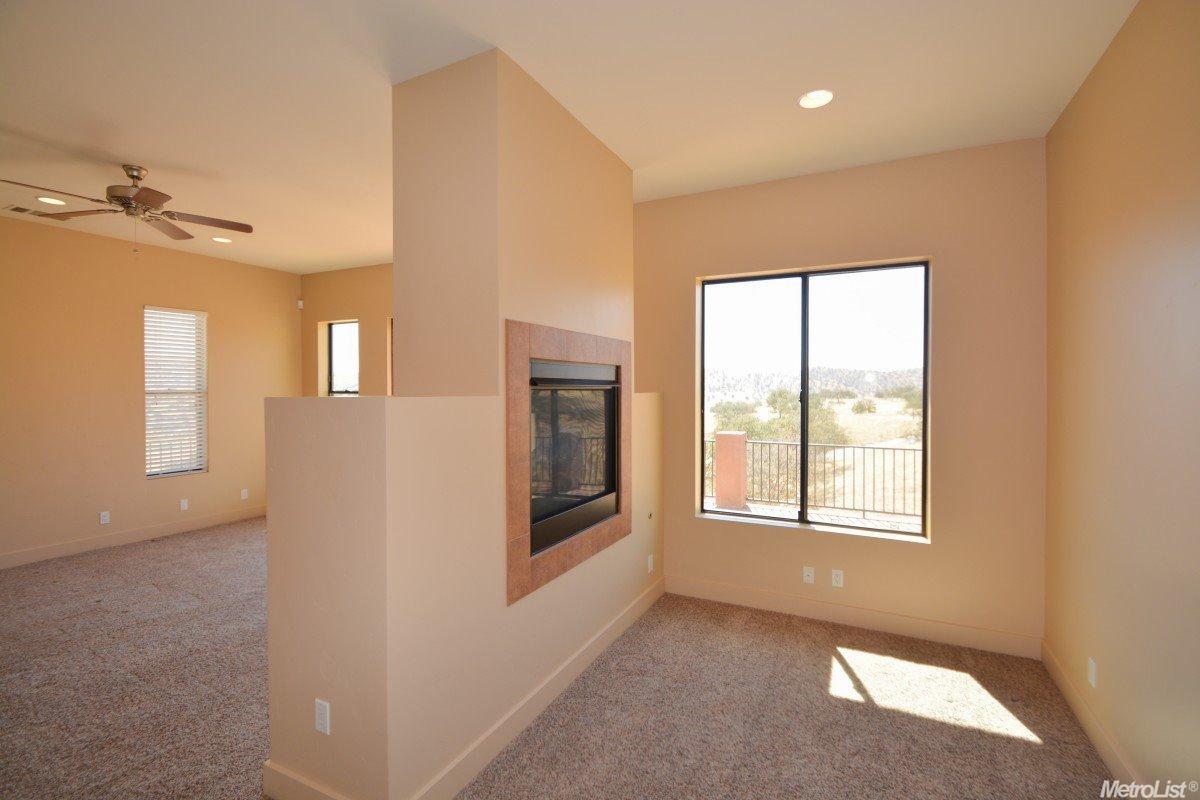 9660 Schneider Ln, Patterson, CA 95363 photo 8