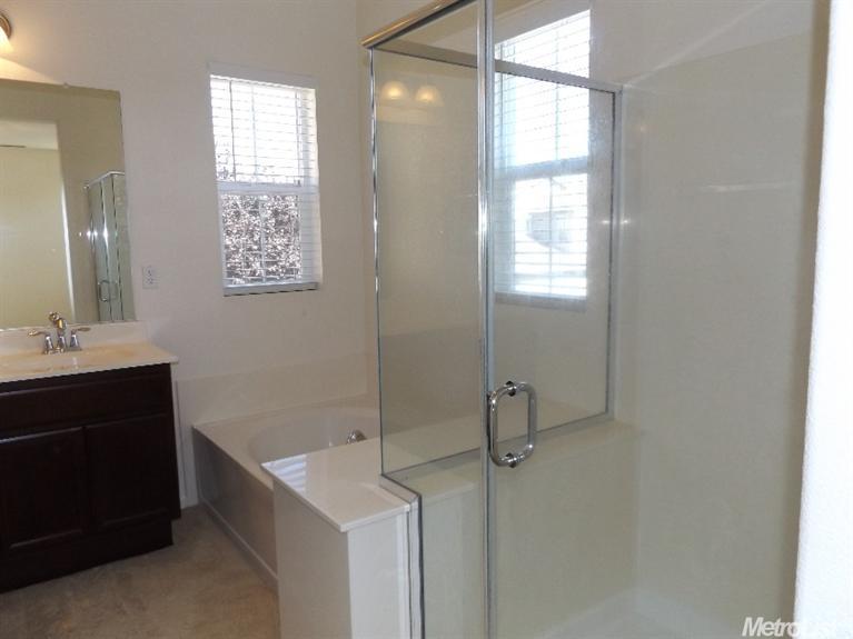 978 Courtyards Loop, Lincoln, CA 95648 photo 14