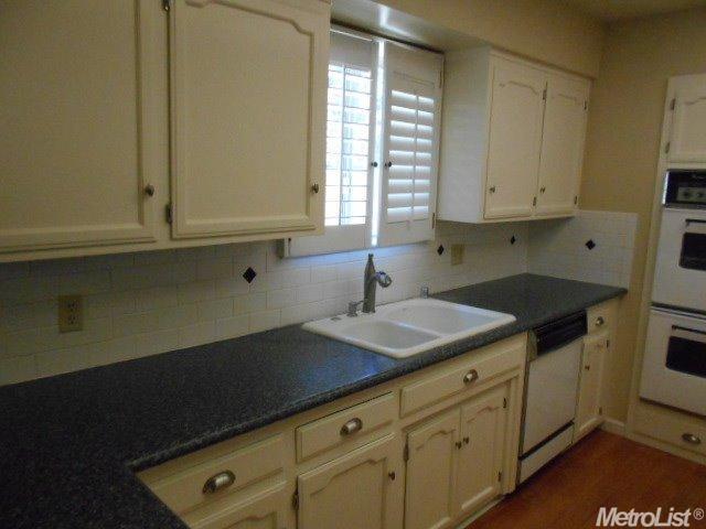 1153 Julie, Merced, CA 95348 photo 3