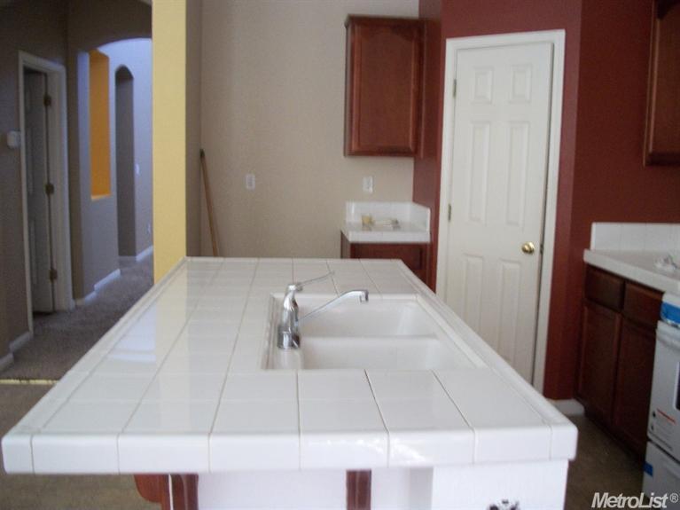 3916 Podocarpus Dr, Ceres, CA 95307 photo 7