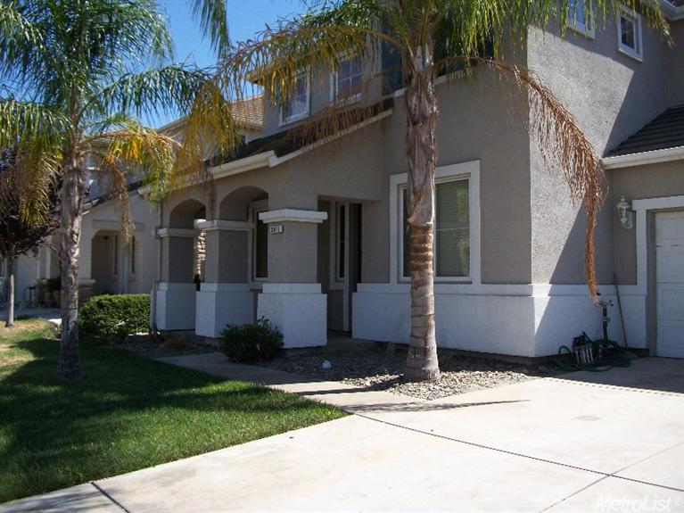3916 Podocarpus Dr, Ceres, CA 95307 photo 3