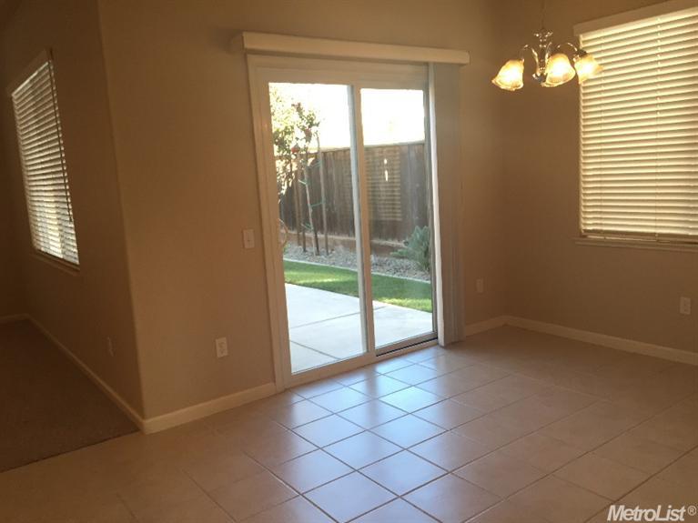 4197 Ivory Ln, Turlock, CA 95382 photo 9
