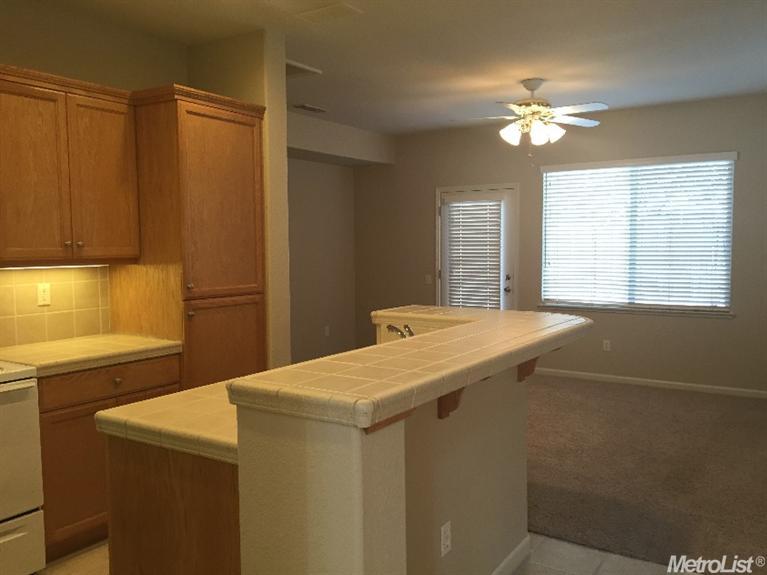 4197 Ivory Ln, Turlock, CA 95382 photo 4