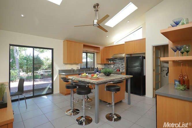 3241 Oyster Bay Ave, Davis, CA 95616 photo 11