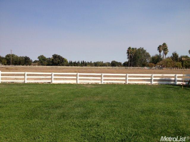 10215 Davis Rd, Wilton, CA 95693 photo 16
