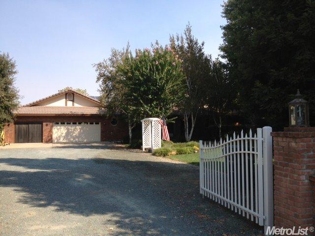 10215 Davis Rd, Wilton, CA 95693 photo 2