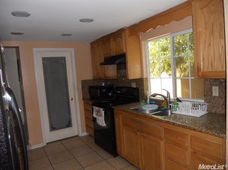 2949 Alphonse, Ceres, CA 95307 photo 5