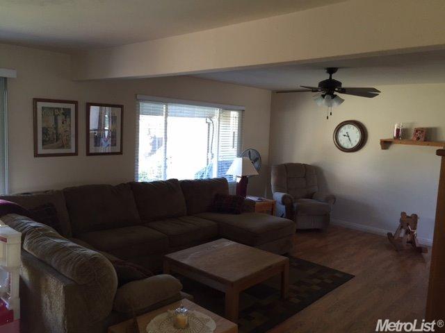 1607 Kent Ave, Lodi, CA 95242 photo 2