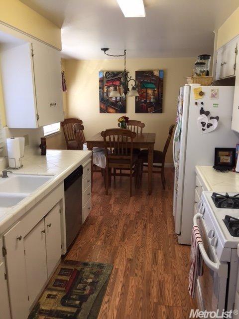 1607 Kent Ave, Lodi, CA 95242 photo 4