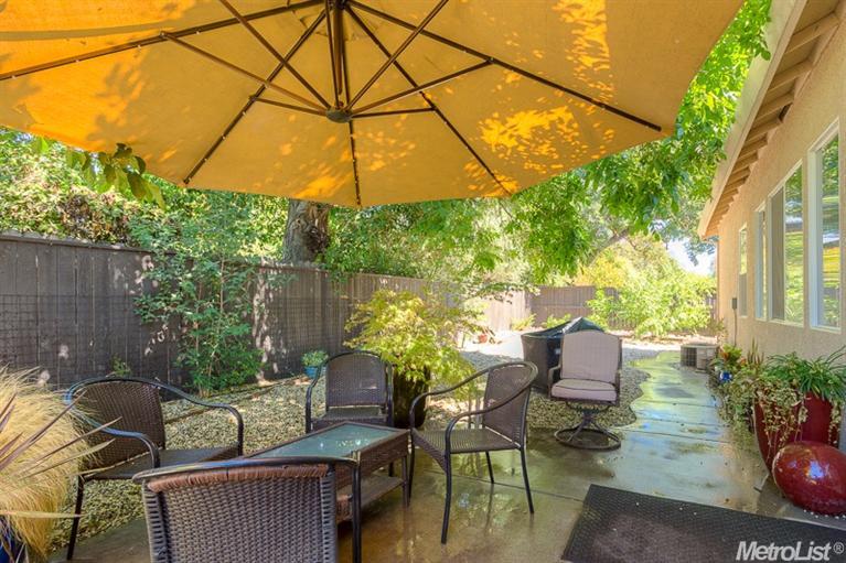 6031 Roswitha Ct, Carmichael, CA 95608 photo 13