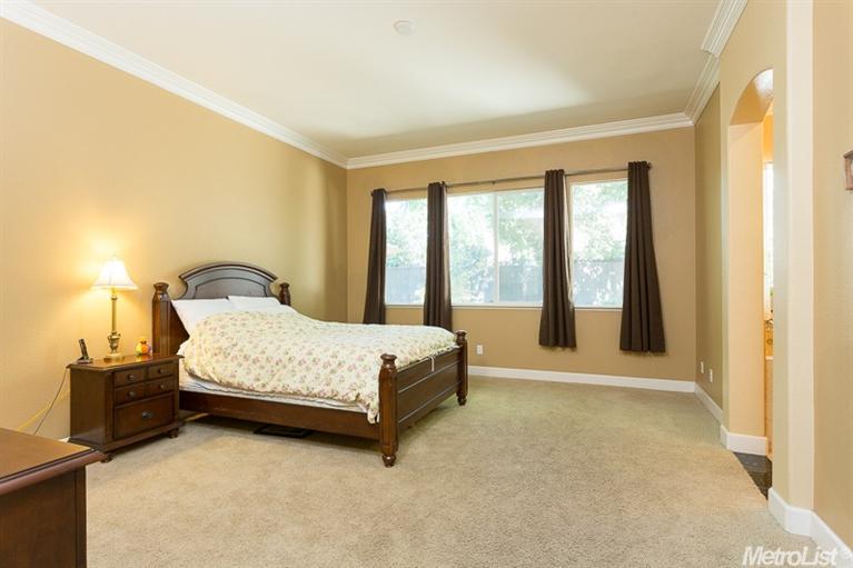 6031 Roswitha Ct, Carmichael, CA 95608 photo 6