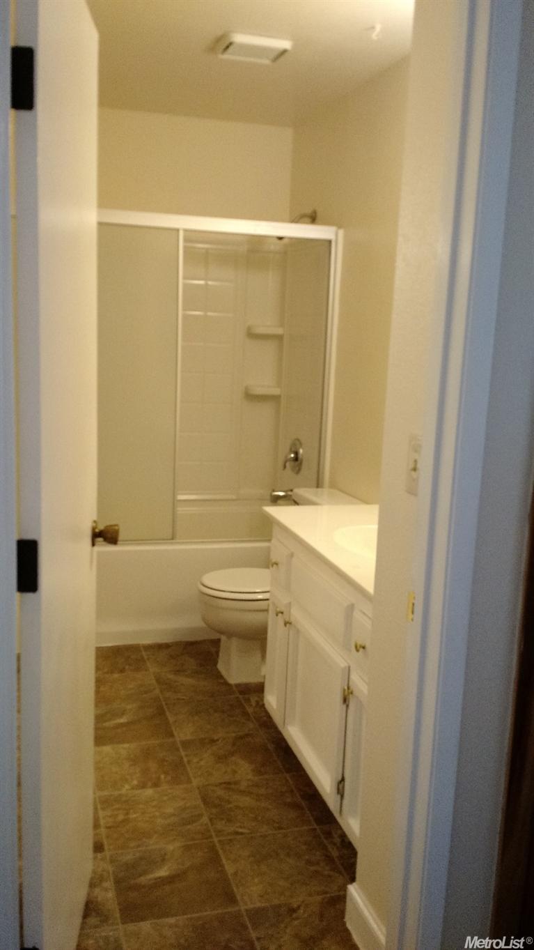 4013 Dale Rd #b, Modesto, CA 95356 photo 4