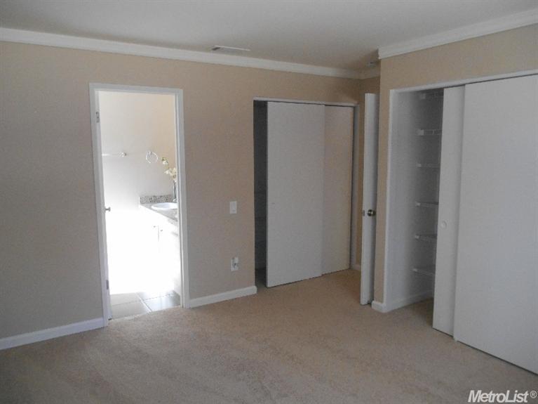 5372 Vichy Cir, Antelope, CA 95843 photo 9