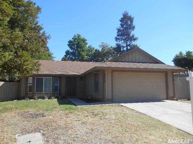 5372 Vichy Cir, Antelope, CA 95843 photo 1