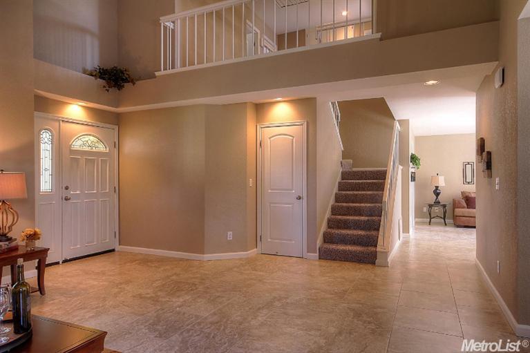270 Cedar Mountain Dr, Tracy, CA 95376 photo 3