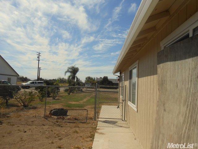 1632 Ohio Ave, Modesto, CA 95358 photo 2