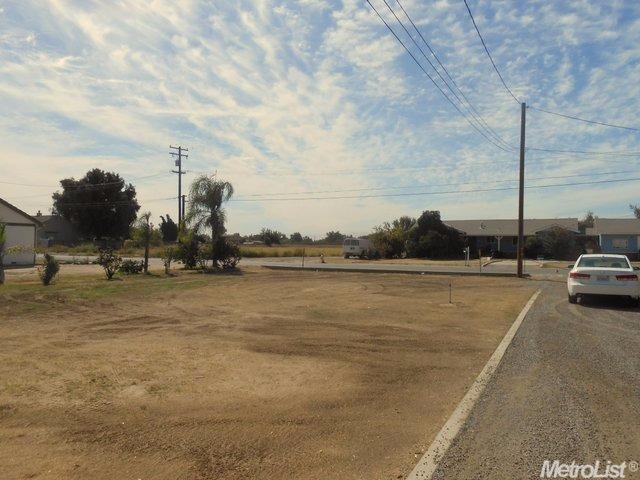 1632 Ohio Ave, Modesto, CA 95358 photo 1