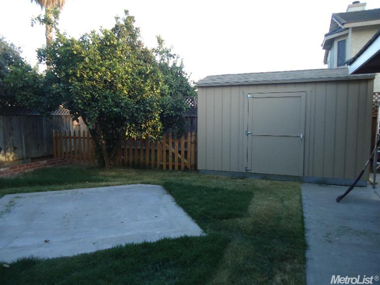 1002 Munchkin Dr, Modesto, CA 95351 photo 18