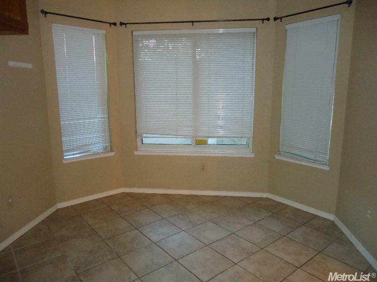 1002 Munchkin Dr, Modesto, CA 95351 photo 6