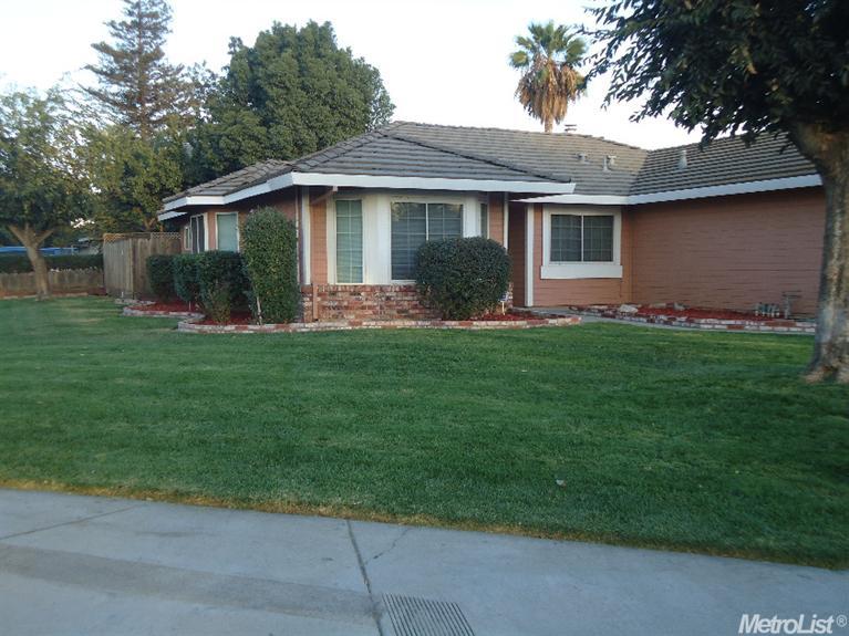 1002 Munchkin Dr, Modesto, CA 95351 photo 19