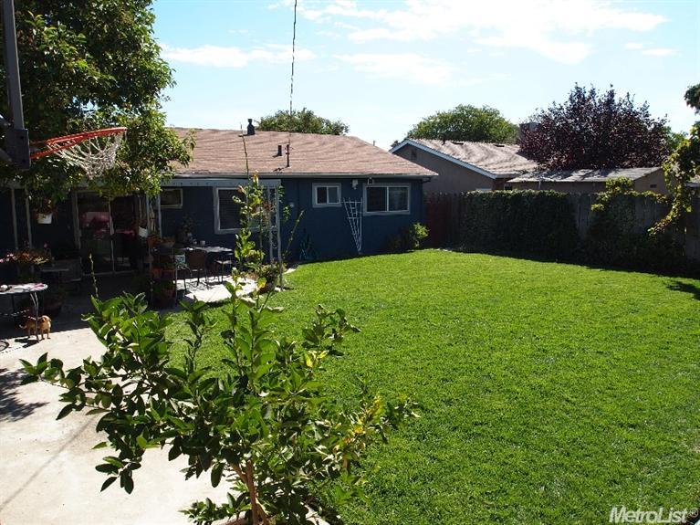 457 Elm Ave, Manteca, CA 95336 photo 3