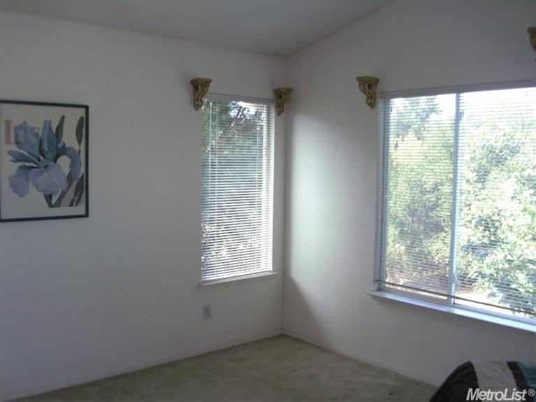 2553 Sequoia St, Lodi, CA 95242 photo 18
