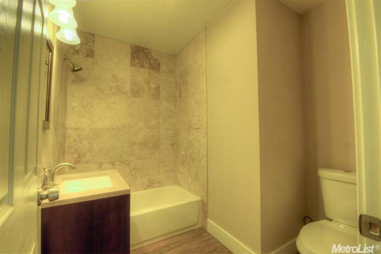 415 Laurel, Modesto, CA 95357 photo 10