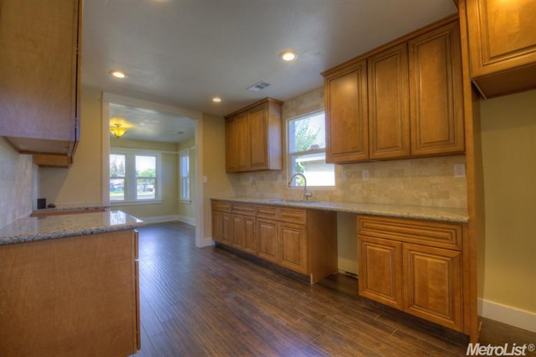 415 Laurel, Modesto, CA 95357 photo 5
