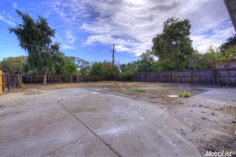 415 Laurel, Modesto, CA 95357 photo 12